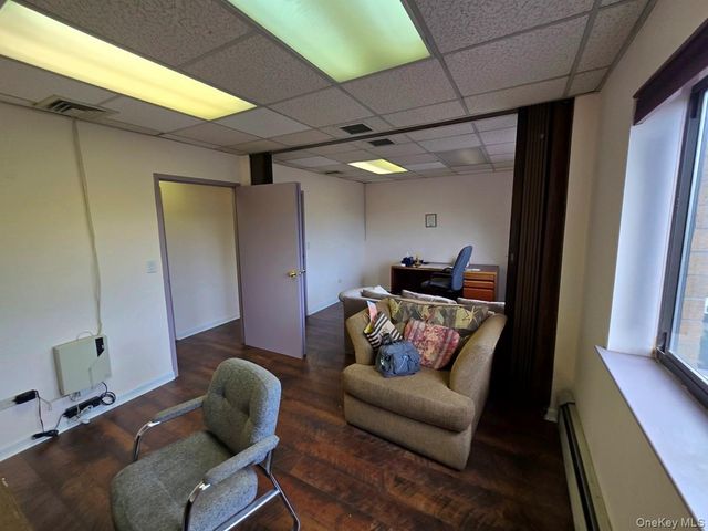 92- 29 Queens Boulevard 2E & 2 G, Rego Park, NY 11374