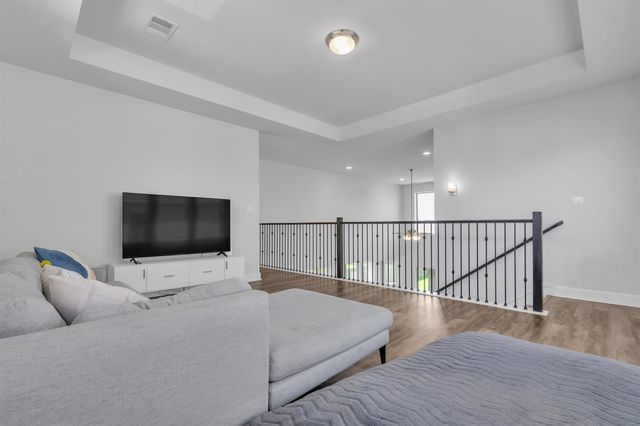 113 Lenera DR, Liberty Hill, TX 78642