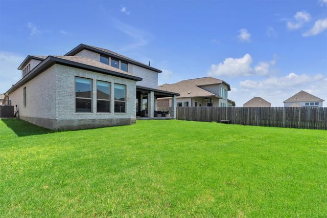 113 Lenera DR, Liberty Hill, TX 78642