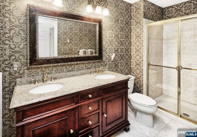 234 Price Court, West New York, NJ 07093