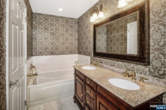 234 Price Court, West New York, NJ 07093