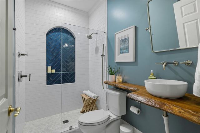 23 Vista Woods SE Lane, Cartersville, GA 30120