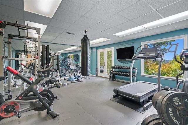 23 Vista Woods SE Lane, Cartersville, GA 30120