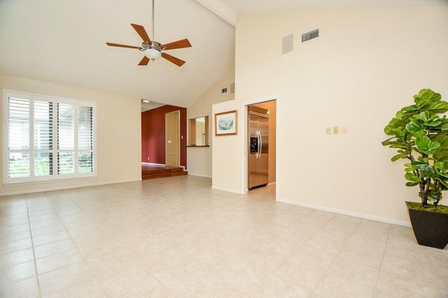 3002 Montford Court, Sugar Land, TX 77478