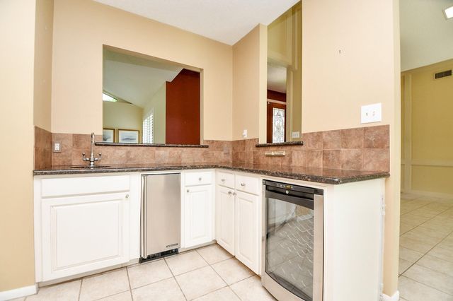 3002 Montford Court, Sugar Land, TX 77478