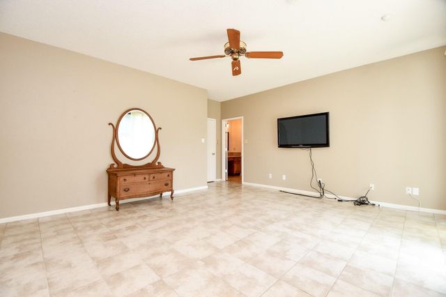 3002 Montford Court, Sugar Land, TX 77478