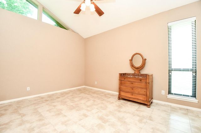 3002 Montford Court, Sugar Land, TX 77478