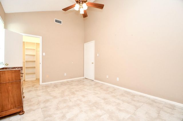 3002 Montford Court, Sugar Land, TX 77478