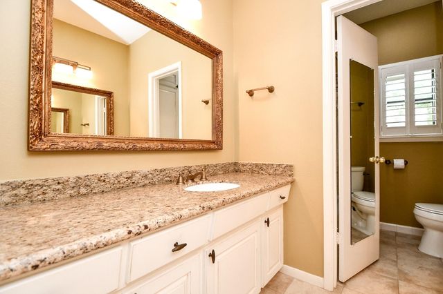 3002 Montford Court, Sugar Land, TX 77478