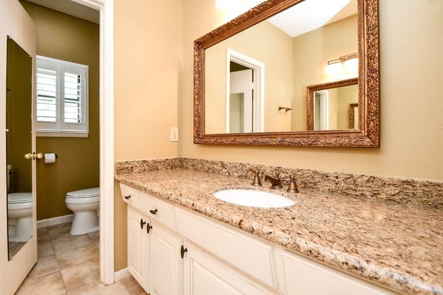 3002 Montford Court, Sugar Land, TX 77478