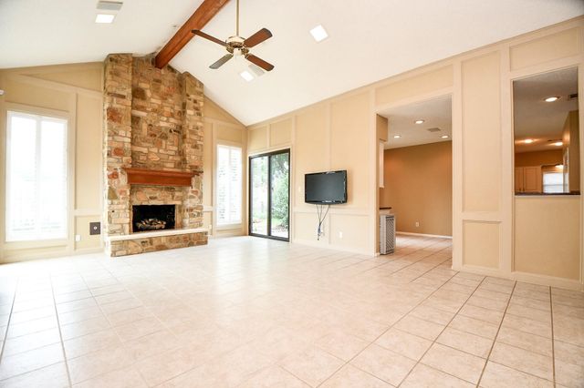 3002 Montford Court, Sugar Land, TX 77478