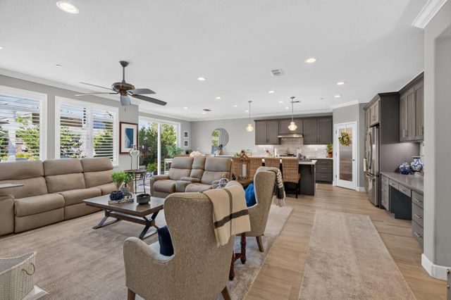 1837 Azalea St, Lodi, CA 95242
