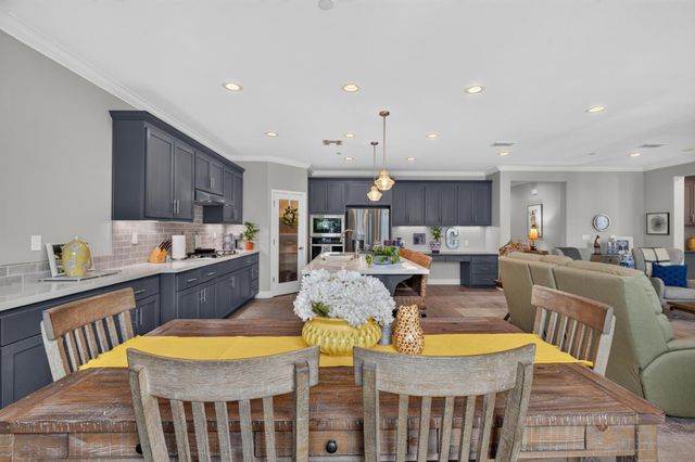1837 Azalea St, Lodi, CA 95242