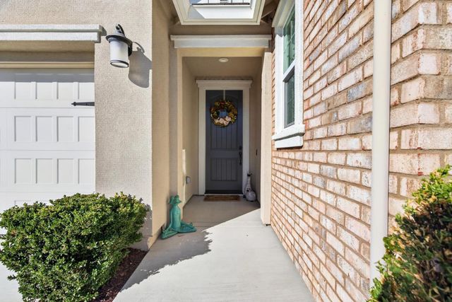 1837 Azalea St, Lodi, CA 95242