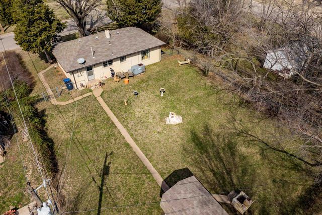 1335 W Olive, El Dorado, KS 67042