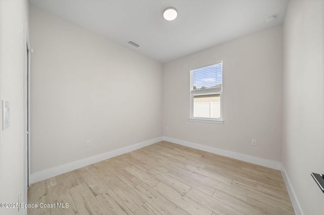 434 Borraclough Avenue NW, Palm Bay, FL 32907
