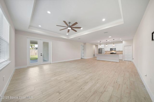 434 Borraclough Avenue NW, Palm Bay, FL 32907