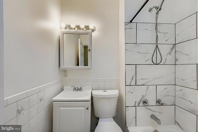 904 N FRANKLINTOWN RD, Baltimore, MD 21216