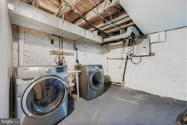 904 N FRANKLINTOWN RD, Baltimore, MD 21216