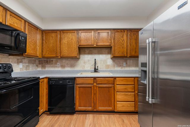 4119 Medical Dr Apt F208, San Antonio, TX 78229