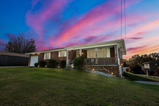 991 Old Corbin Pike Road, Williamsburg, KY 40769