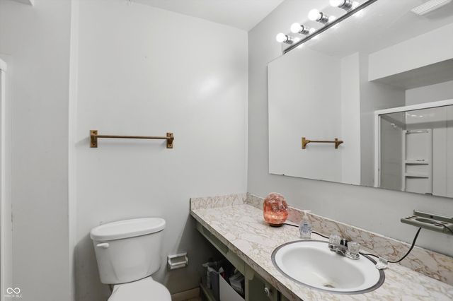 6433 Lakeland Boulevard, Indianapolis, IN 46234