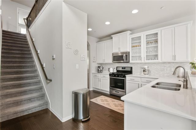 2304 S Lakeline BLVD 251, Cedar Park, TX 78613