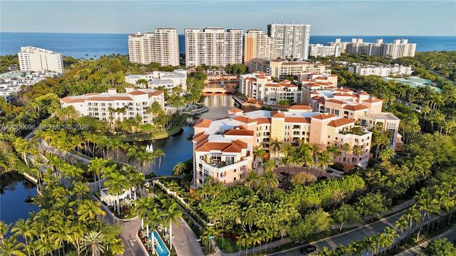 747 Crandon Blvd PH10, Key Biscayne, FL 33149