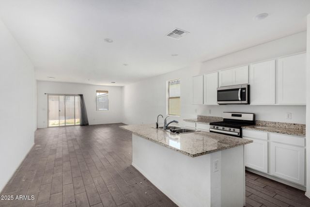 47859 W MOELLER Road, Maricopa, AZ 85139