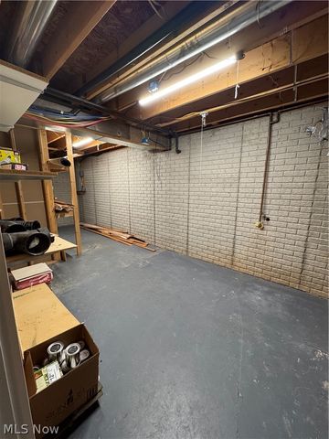 445 Calder Ridge Road, Belpre, OH 45714