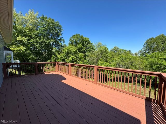 445 Calder Ridge Road, Belpre, OH 45714