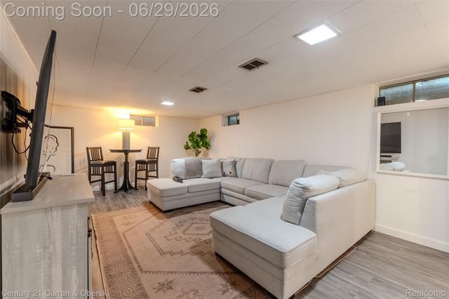 3312 Fairlane Street, Midland, MI 48642