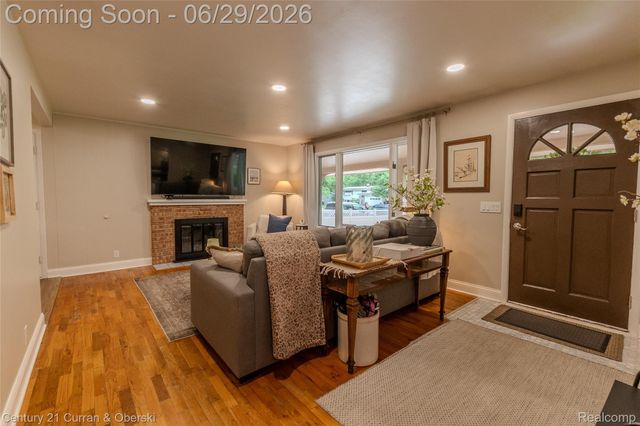 3312 Fairlane Street, Midland, MI 48642