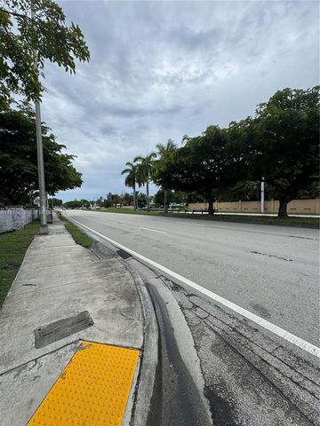 10353 N Kendall Drive BB2, Miami, FL 33176