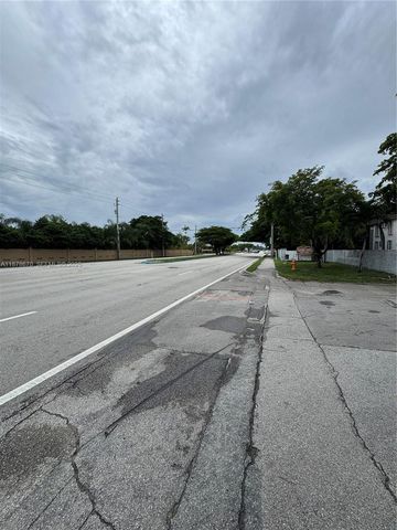 10353 N Kendall Drive BB2, Miami, FL 33176