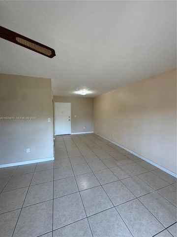 10353 N Kendall Drive BB2, Miami, FL 33176