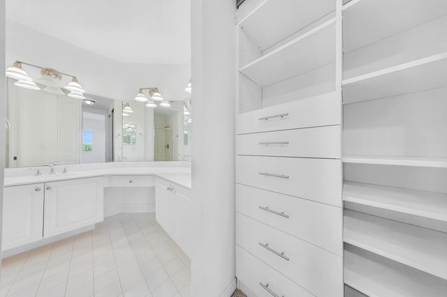 3600 Oaks Clubhouse Drive 501, Pompano Beach, FL 33069