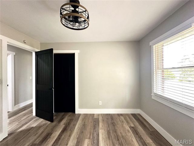 14501 County Road 2310, St James, MO 65559