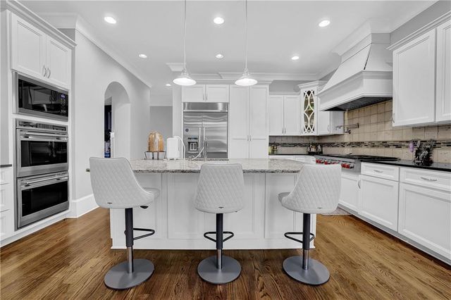 215 Penrith Place, Atlanta, GA 30350