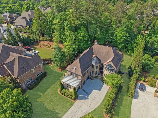 215 Penrith Place, Atlanta, GA 30350