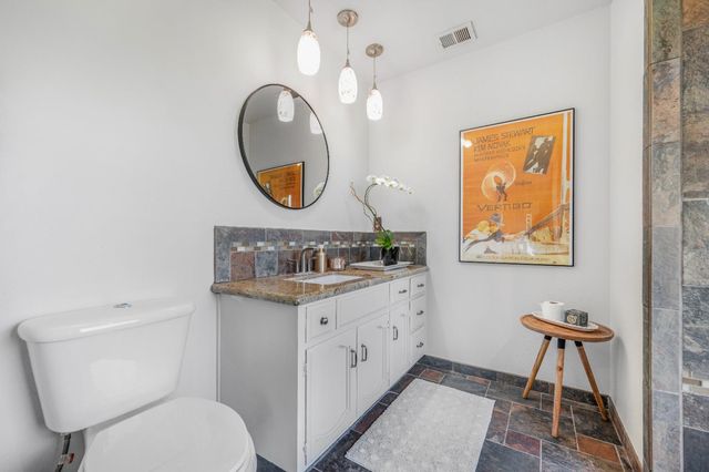 735 W Bullard Avenue, Clovis, CA 93612