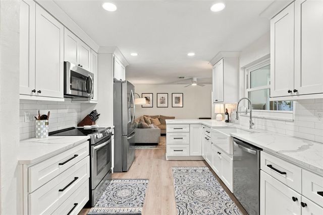 2259 EL DE ORO CIRCLE, Clearwater, FL 33764