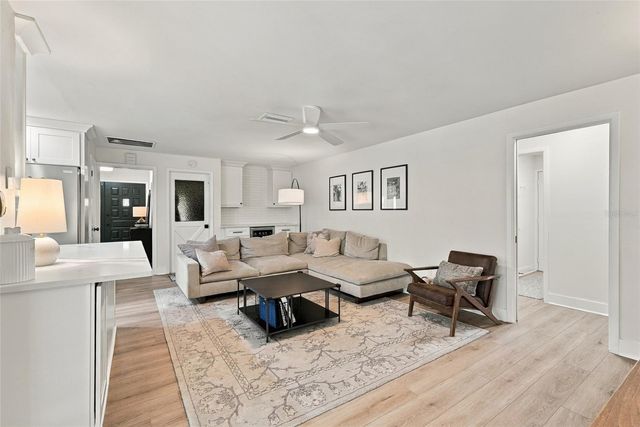 2259 EL DE ORO CIRCLE, Clearwater, FL 33764