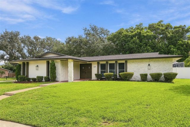 2259 EL DE ORO CIRCLE, Clearwater, FL 33764