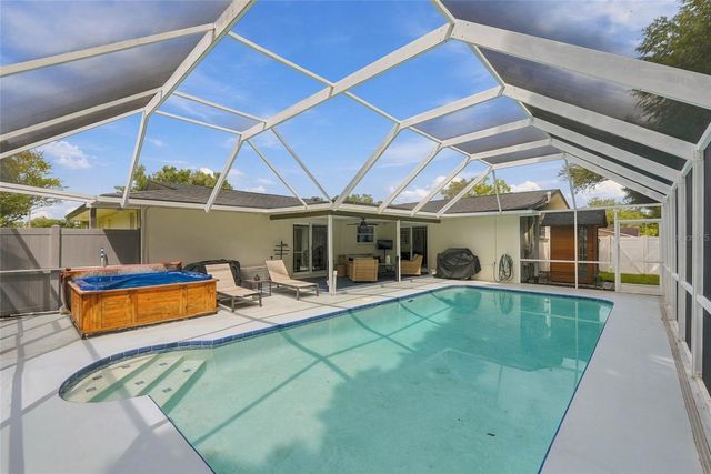 2259 EL DE ORO CIRCLE, Clearwater, FL 33764