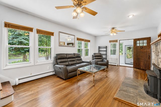 165 Platt Street, Ansonia, CT 06401