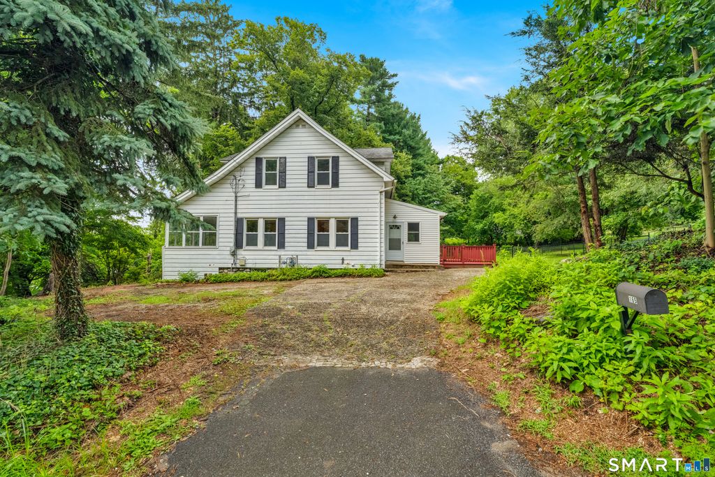 165 Platt Street, Ansonia, CT 06401