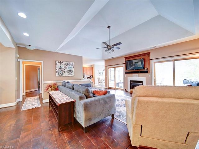 135 Boulder Ridge Drive, Denton, NC 27239