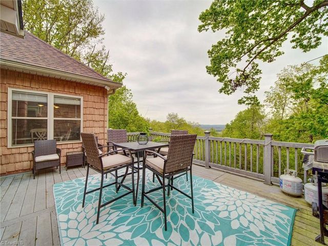 135 Boulder Ridge Drive, Denton, NC 27239