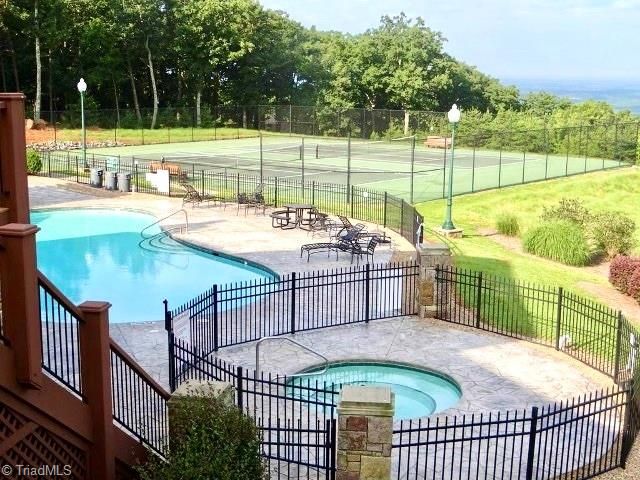 135 Boulder Ridge Drive, Denton, NC 27239